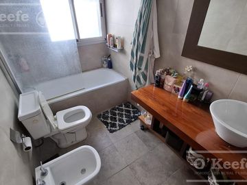 Imponente casa en venta de 5 ambientes en Altos de hudson II, Hudson, Berazategui