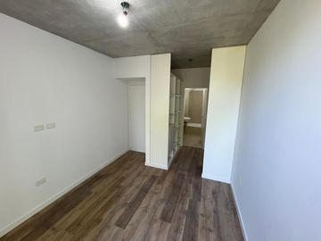 VENTA de Departamento 3 AMBIENTES con balcón. Bio condominio