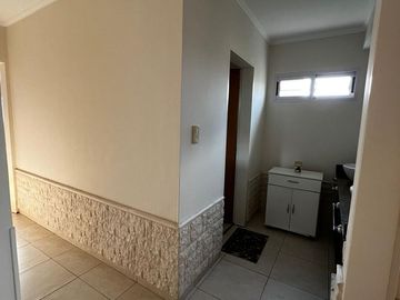 Casa de 2 dormitorios - Venta