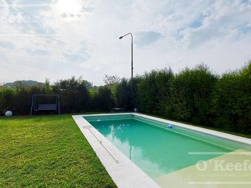 Casa en venta 4 ambientes  barrio cerrado  Barrancas de Iraola. Hudson. Berazategui. Apto credito!