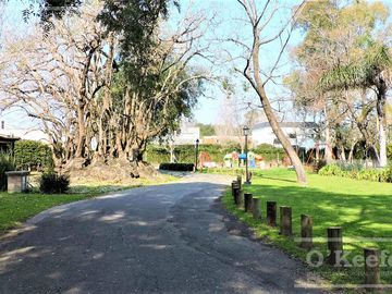 Casa en venta 4 ambientes  barrio cerrado  Barrancas de Iraola. Hudson. Berazategui. Apto credito!