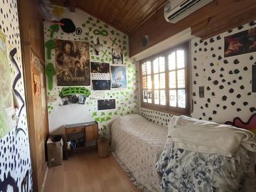 Casa en venta de 4 amb en  Castelar Sur