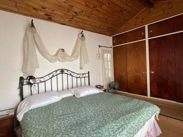 Casa en venta de 4 amb en  Castelar Sur