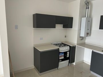 Departamento 2 AMBIENTES FRENTE PISO 3 H - General San Martin