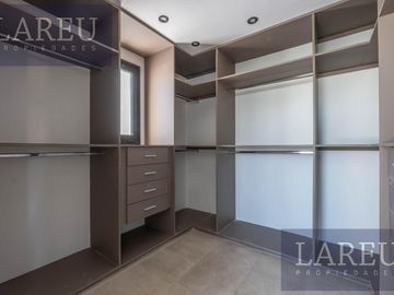Casa en Venta en Pilara, La Calesa