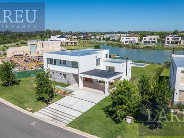 Casa en Venta en Pilara, La Calesa