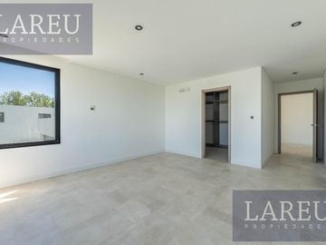 Casa en Venta en Pilara, La Calesa