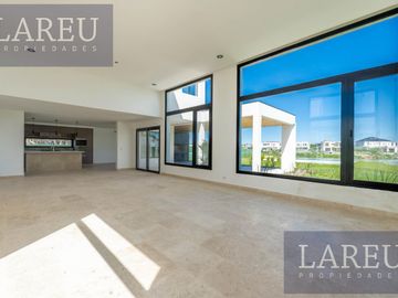 Casa en Venta en Pilara, La Calesa