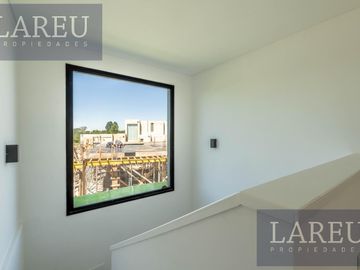 Casa en Venta en Pilara, La Calesa