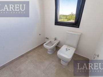 Casa en Venta en Pilara, La Calesa