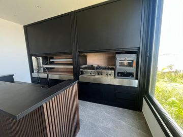 Casa en venta a la Laguna. Puertos. Barrio Marinas