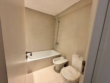 Departamento 2 ambientes en venta,  zona Barracas