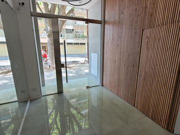 Dpto 2 amb a estrenar, 8° A, 70 m2 total, c/balcón al fte, Liniers.