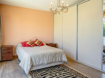 VENTA - Casa 3 Dormitorios, Quincho y Piscina - Barrio San Sebastián - Funes