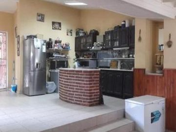Quinta en venta - 4 Dormitorios 4 Baños - 1.980Mts2 - Paso del Rey