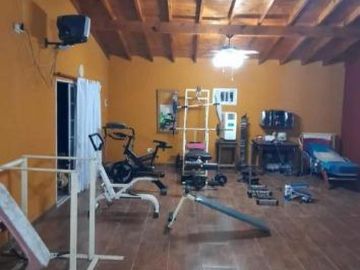 Quinta en venta - 4 Dormitorios 4 Baños - 1.980Mts2 - Paso del Rey
