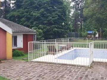 Quinta en venta - 4 Dormitorios 4 Baños - 1.980Mts2 - Paso del Rey