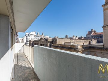 Departamento en  Balvanera 4AMB Dep Cochera y Balcón!
