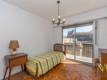 Departamento en  Balvanera 4AMB Dep Cochera y Balcón!