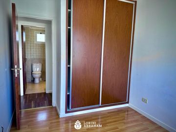 VENTA  piso  3 Ambientes . Excelente estado .Macrocentro !