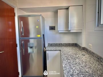 VENTA  piso  3 Ambientes . Excelente estado .Macrocentro !