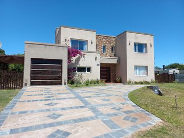 Casa en Urano 1756
