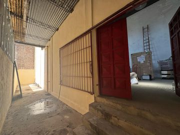 Galpón en  Venta excelente zona