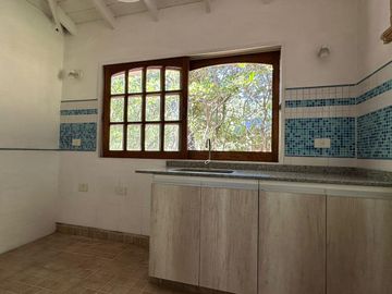 VENTA Casa Barrio La Celina-1100m-Garage-playroom-Maschwitz