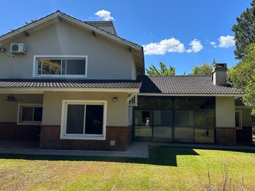 VENTA Casa Barrio La Celina-1100m-Garage-playroom-Maschwitz