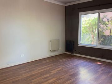 VENTA Casa Barrio La Celina-1100m-Garage-playroom-Maschwitz
