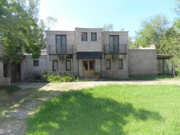 Oportunidad Excelente Casa - Chacras del Paraná - Zarate