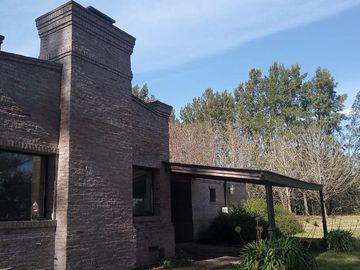 Oportunidad Excelente Casa - Chacras del Paraná - Zarate