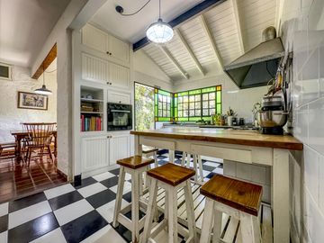 Oportunidad · Casa · Reciclada · 3 Dormitorio · Patio · Terraza · Santa Rosa Al 3700