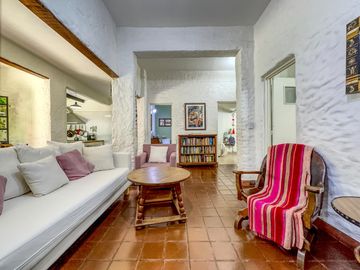 Oportunidad · Casa · Reciclada · 3 Dormitorio · Patio · Terraza · Santa Rosa Al 3700