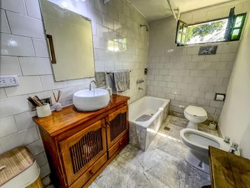 Oportunidad · Casa · Reciclada · 3 Dormitorio · Patio · Terraza · Santa Rosa Al 3700