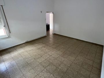 Casa en Venta - Parque Velez Sarsfield