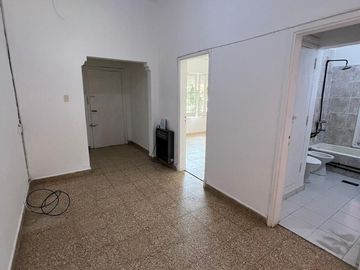 Casa en Venta - Parque Velez Sarsfield