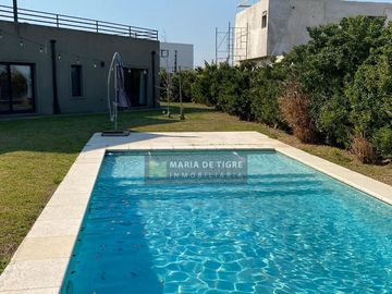 Casa en venta en San Sebastián en la zona mas linda del área 5