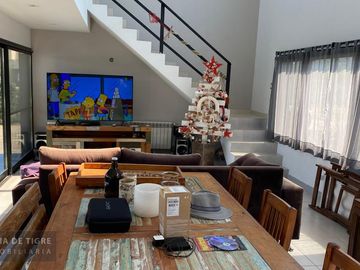 Casa en venta en San Sebastián en la zona mas linda del área 5
