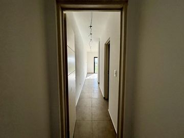 VENTA CASA EN SAN SEBASTIAN AREA 12 - 4 AMBIENTES