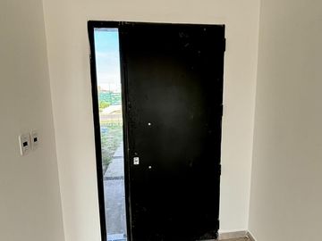 VENTA CASA EN SAN SEBASTIAN AREA 12 - 4 AMBIENTES