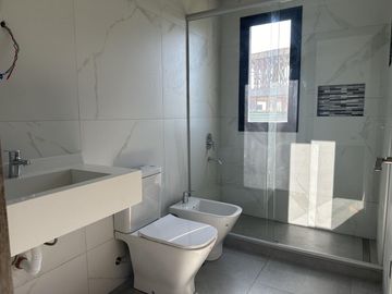 Casa en  Venta Barrio Costas Puertos Escobar
