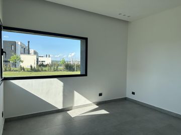 Casa en  Venta Barrio Costas Puertos Escobar