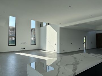 Casa en  Venta Barrio Costas Puertos Escobar
