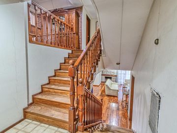 Casa a la venta de 4 dormitorios en Ballerster - imponente parque con piscina