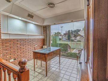 Casa a la venta de 4 dormitorios en Ballerster - imponente parque con piscina
