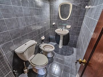 Casa a la venta de 4 dormitorios en Ballerster - imponente parque con piscina