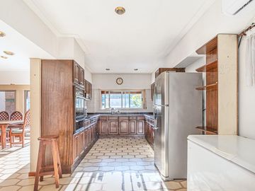 Casa a la venta de 4 dormitorios en Ballerster - imponente parque con piscina