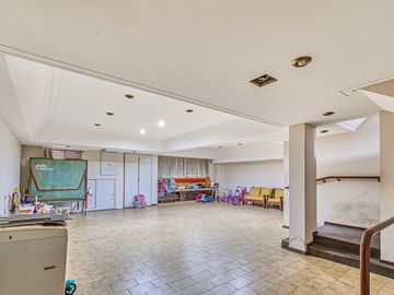 Casa a la venta de 4 dormitorios en Ballerster - imponente parque con piscina