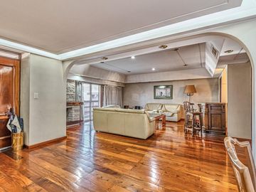Casa a la venta de 4 dormitorios en Ballerster - imponente parque con piscina